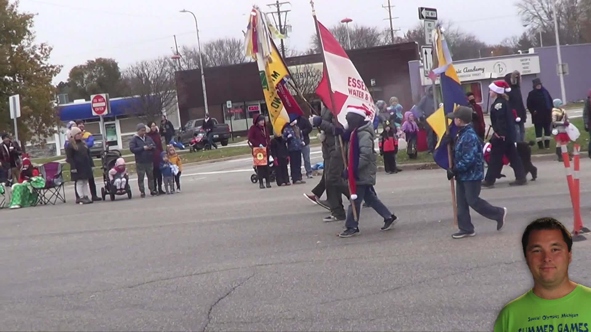 Thumbnail image for Kevin Davis Show - Santa Parade 2021